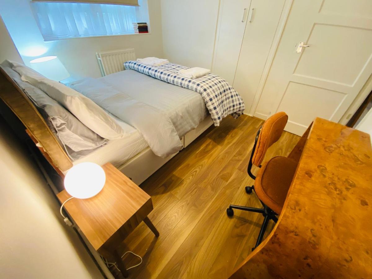 3 Bed Apartment In Camden 런던 외부 사진